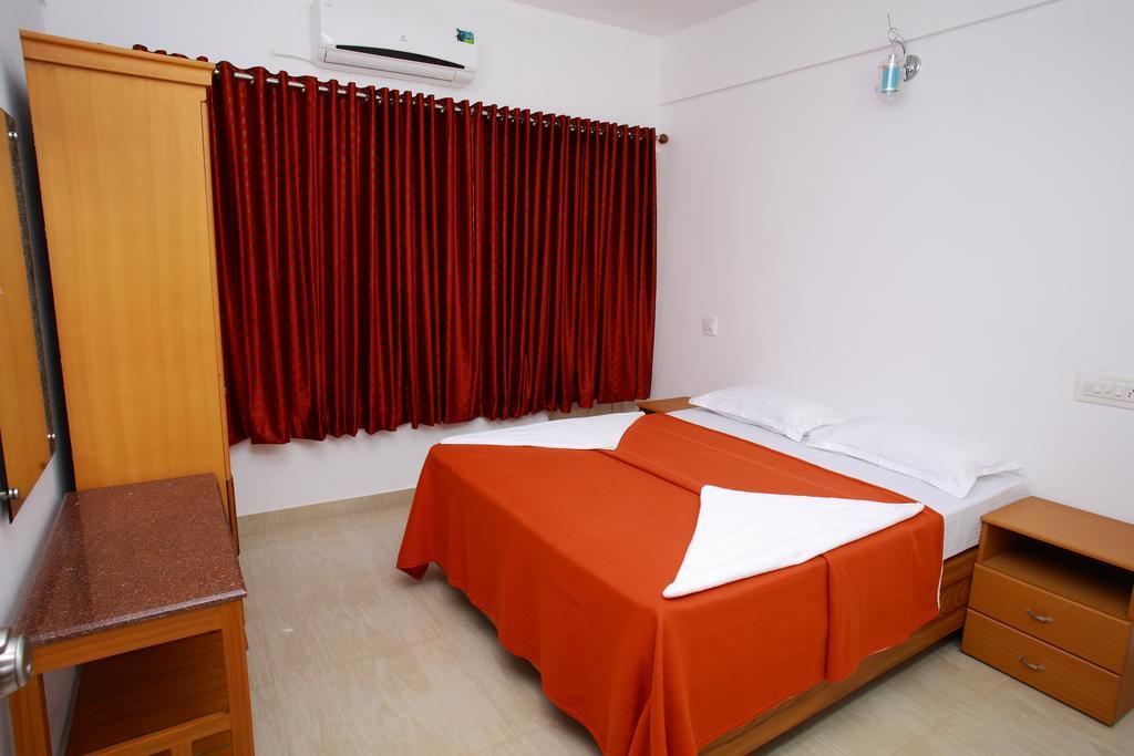 Phils' Residency & Banquets Hotel Kochi Bilik gambar
