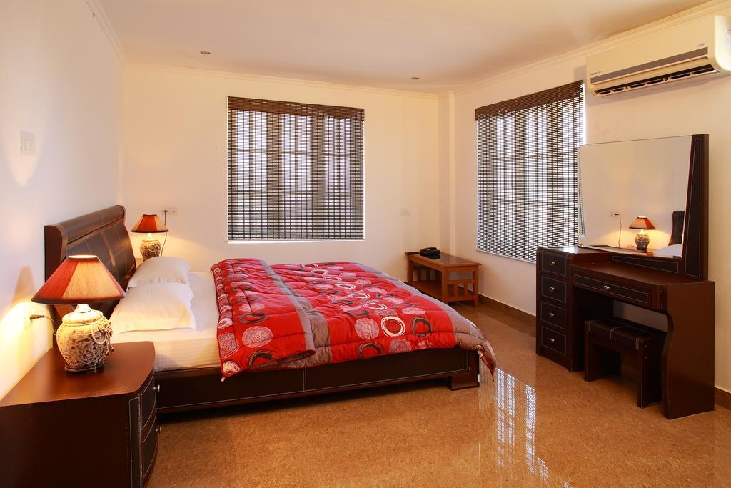 Phils' Residency & Banquets Hotel Kochi Bilik gambar