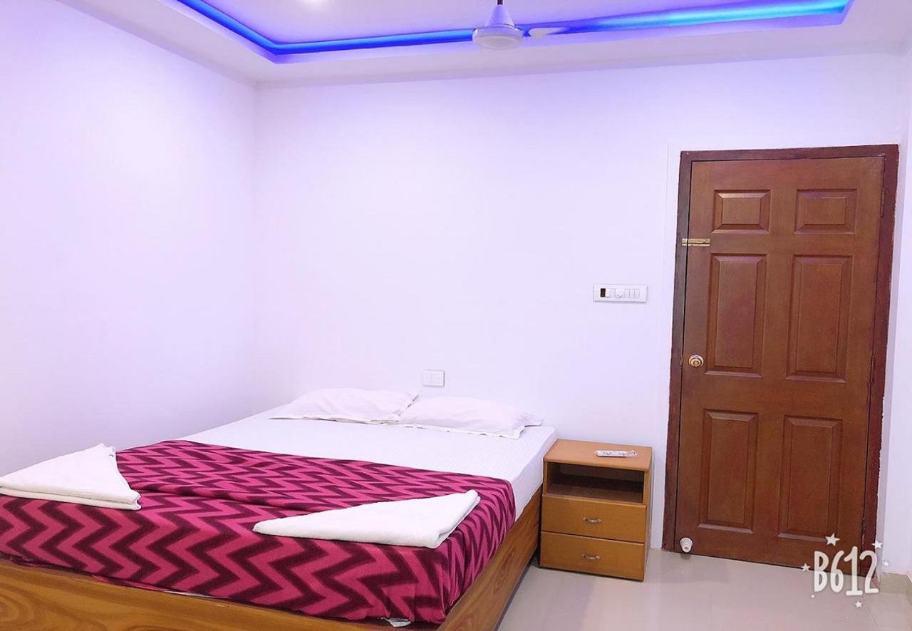Phils' Residency & Banquets Hotel Kochi Luaran gambar