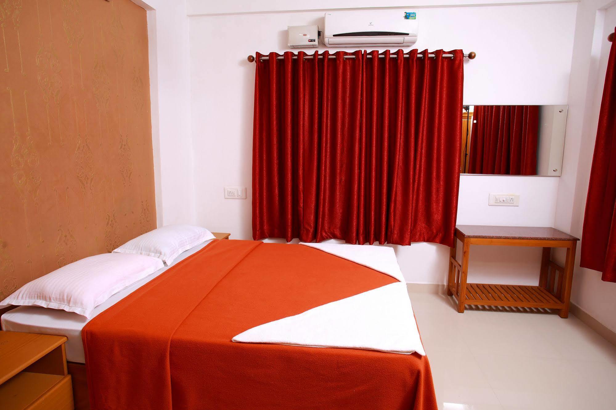 Phils' Residency & Banquets Hotel Kochi Luaran gambar
